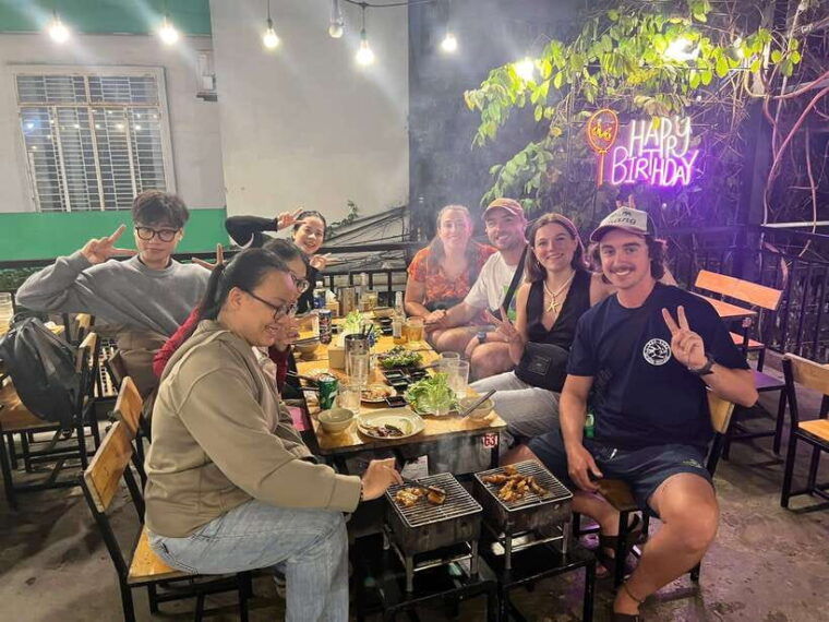 da-nang-cruise-on-han-river-and-street-food-private-tour