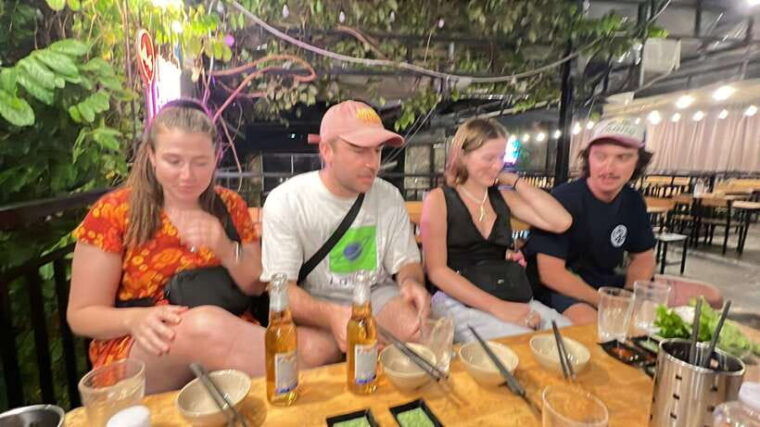 da-nang-cruise-on-han-river-and-street-food-private-tour