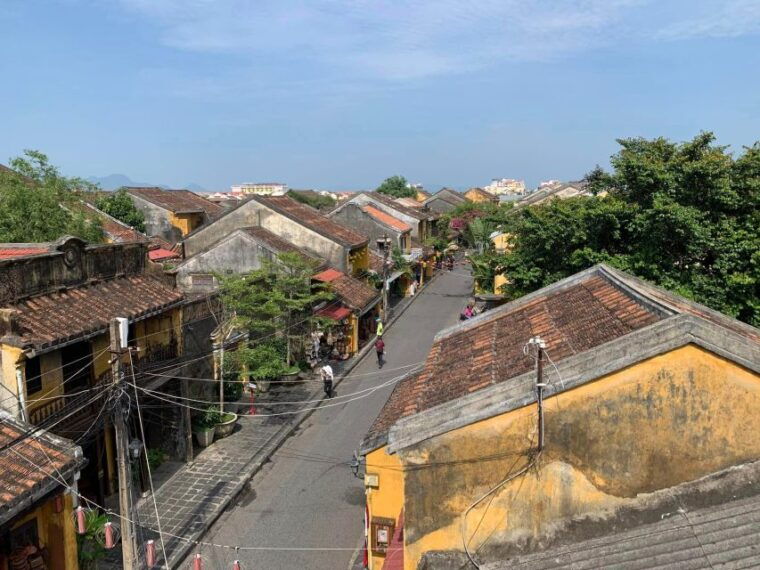 da-nang-discover-monkey-moutain-marble-moutain-hoi-an-town