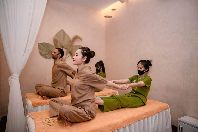 da-nang-experience-120min-thai-massage-free-pickup-for-2pax