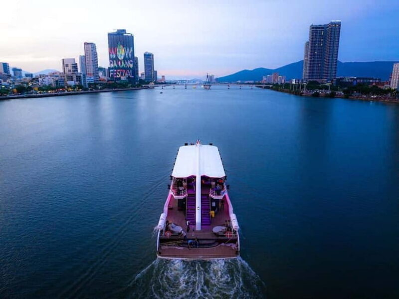 Da Nang: Experience a Magical Sunset Dinner Cruise in DN Bay - Setting Sail: What the Experience Looks Like  
