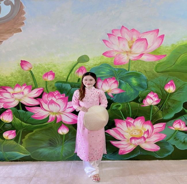 da-nang-experience-traditional-ao-dai-rental