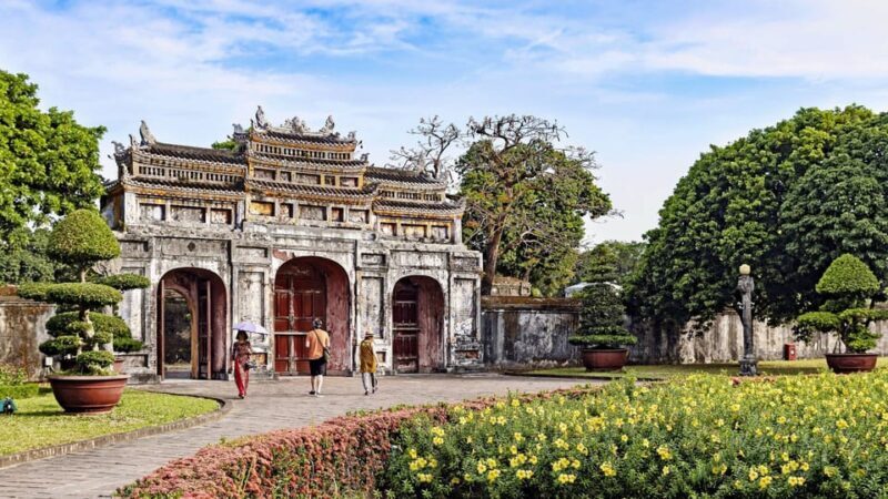 Da Nang: Explore Hue City Full-Day Tour with Lunch - Lunch and Cultural Flavor