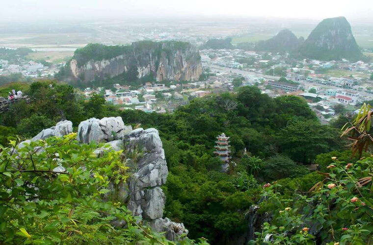 da-nang-explore-marble-mountains-hoi-an
