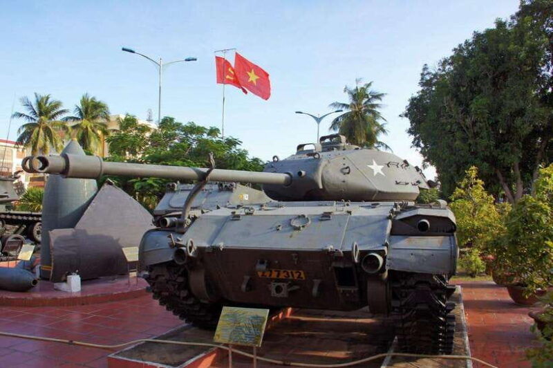 da-nang-guided-city-tour-with-museums-and-bridges