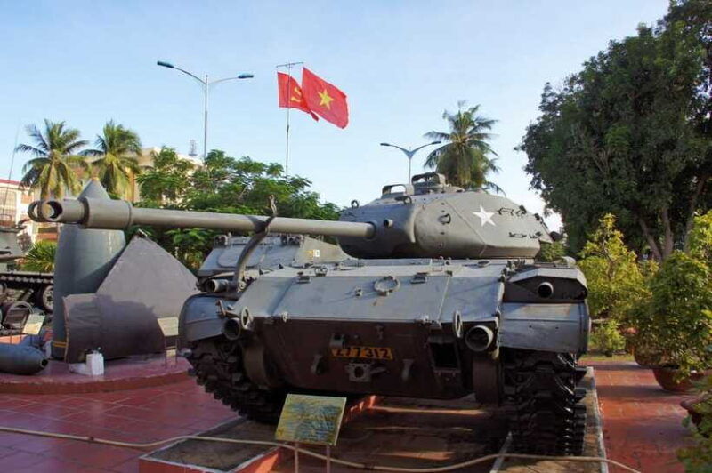 da-nang-guided-city-tour-with-museums-and-bridges