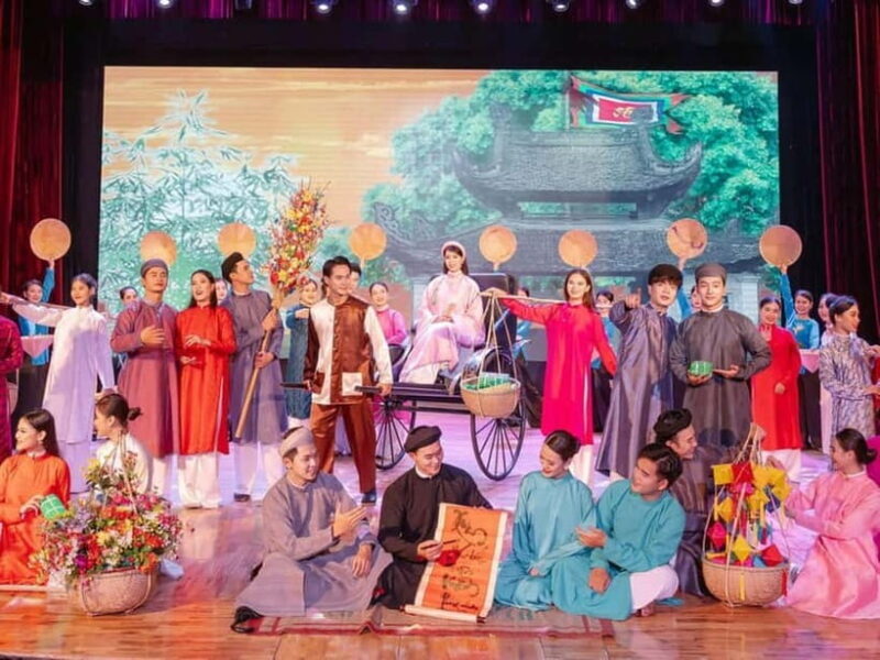 Da Nang/Hoi An: Ao Dai Show with Hotel Transfers - An In-Depth Look at the Ao Dai Show Experience