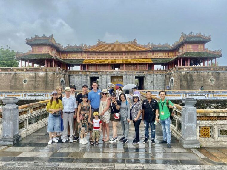 da-nang-hoi-an-hue-imperial-city-hai-van-pass-daily-tour