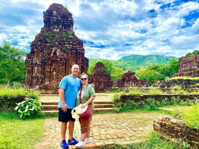 da-nang-hoi-an-luxury-my-son-holyland-small-group-adventure