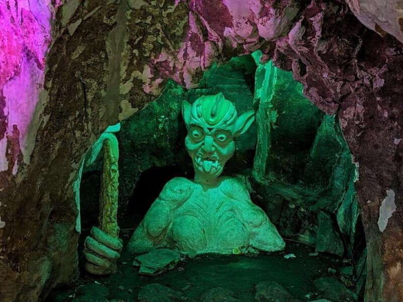 da-nang-hoi-an-marble-mountains-monkey-islands-hell-cave