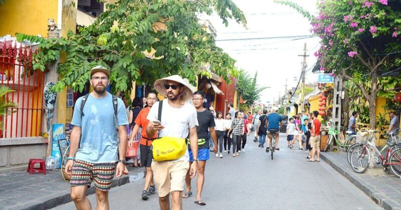 da-nang-hoi-an-market-old-town-private-tour-with-transfer