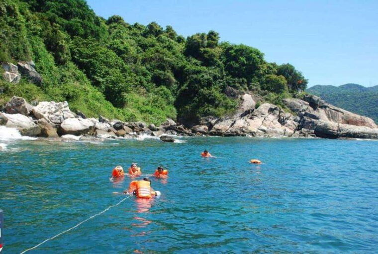 da-nang-hoi-anexplore-cham-island-and-snorkeling-tour-1-day