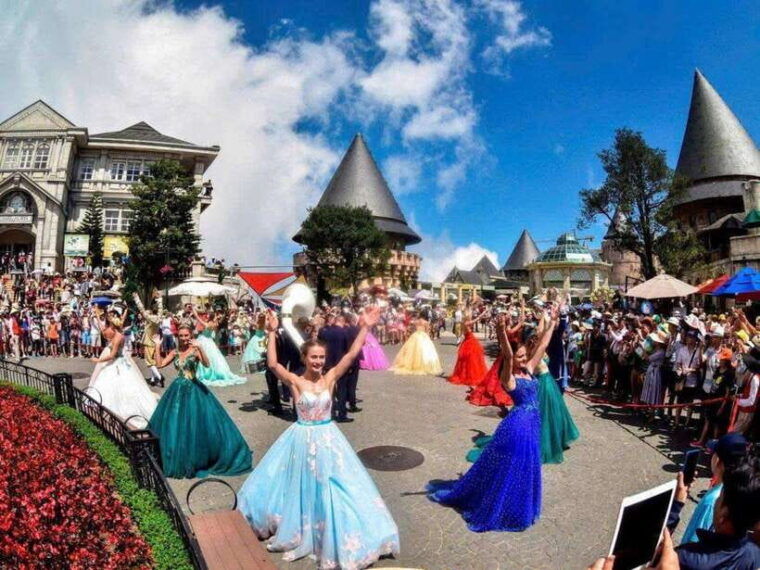 da-nang-hoi-angroup-and-private-ba-na-hills-golden-bridge