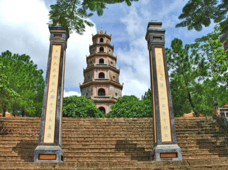 da-nang-imperial-city-of-hue-day-trip-with-lunch-and-ticket