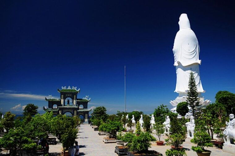 da-nang-lady-buddha-marble-mountains-and-hoi-an-day-trip