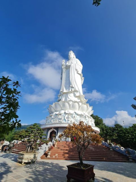 da-nang-lady-buddha-marble-mountains-and-hoi-an-trip
