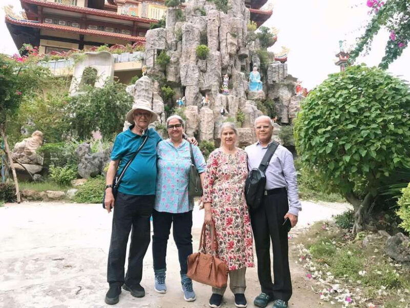 da-nang-linh-ung-pagoda-marble-mountain-and-hoi-an-tour-2