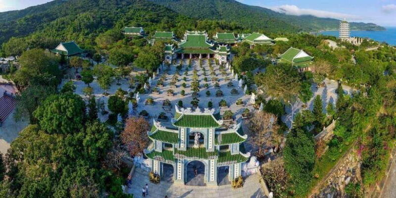 da-nang-linh-ung-pagoda-marble-mountain-and-hoi-an-tour-7