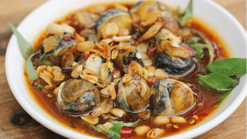 da-nang-local-street-food-walking-tour