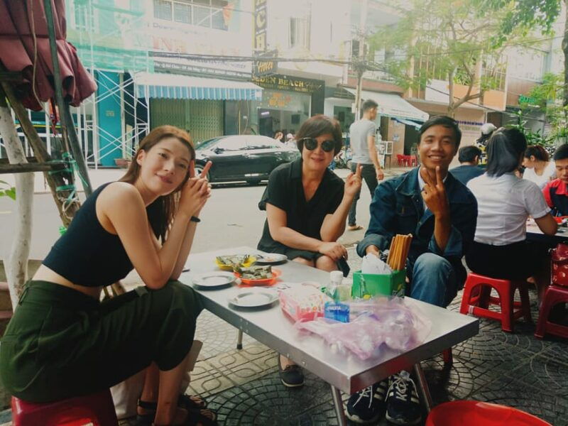 da-nang-local-street-food-walking-tour