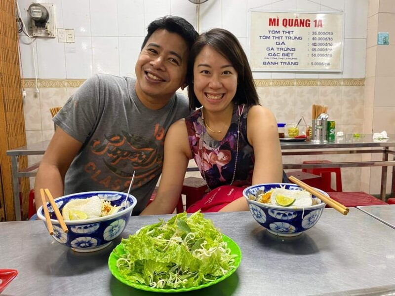 da-nang-local-street-food-walking-tour