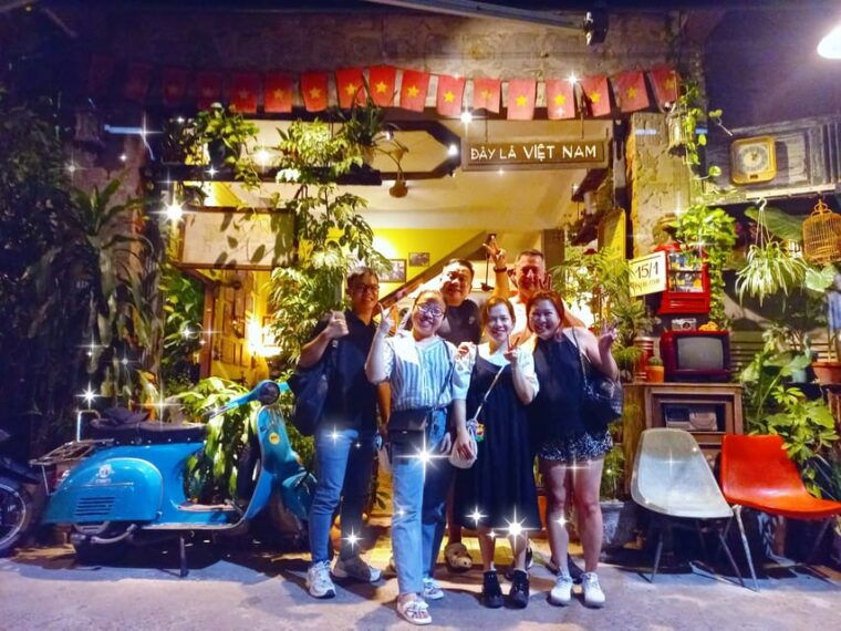 da-nang-local-street-food-walking-tour