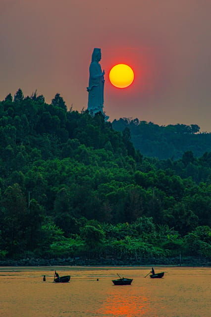 da-nang-marble-mountain-monkey-mountain-am-phu-cave-2