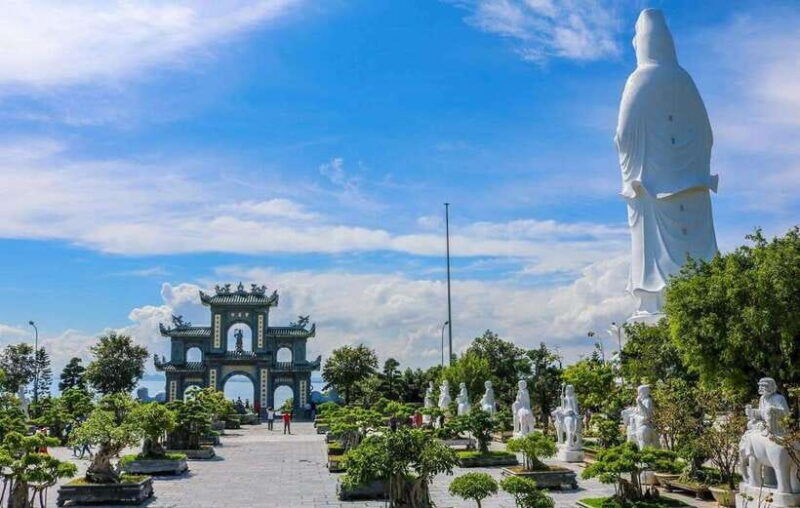 da-nang-marble-mountains-linh-ung-pagoda-and-dragon