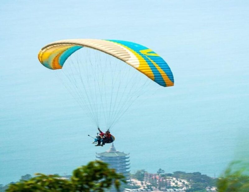 Da Nang: Monkey Mountain Paragliding Experience - Da Nang: Monkey Mountain Paragliding Experience