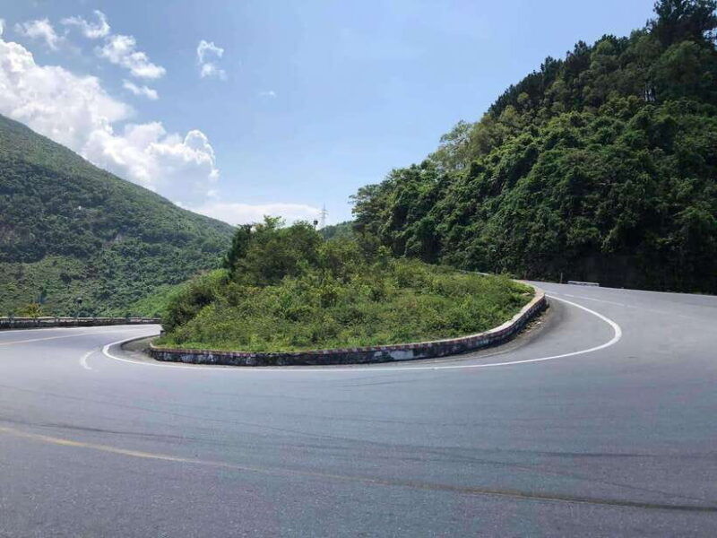 da-nang-private-day-trip-to-hue-via-hai-van-pass