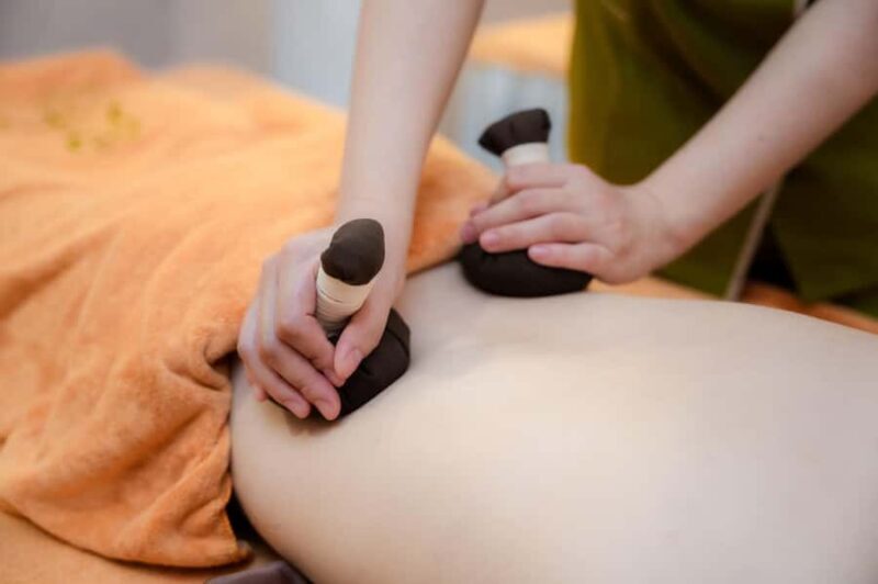 Da Nang: Relax with 90 minutes Aroma Massage (FREE PICK-UP) - Key Points