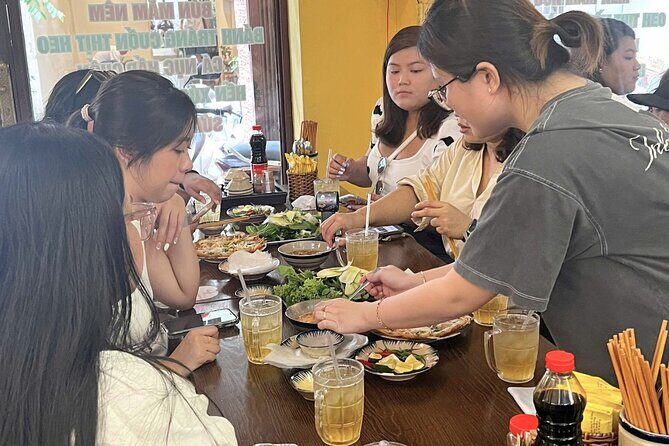 Da Nang Scooter Food Tour with 7, 9 & 12 Tastings + Local Gems - Crispy and Sizzling: Bánh Xèo - Vietnamese Sizzling Pancake