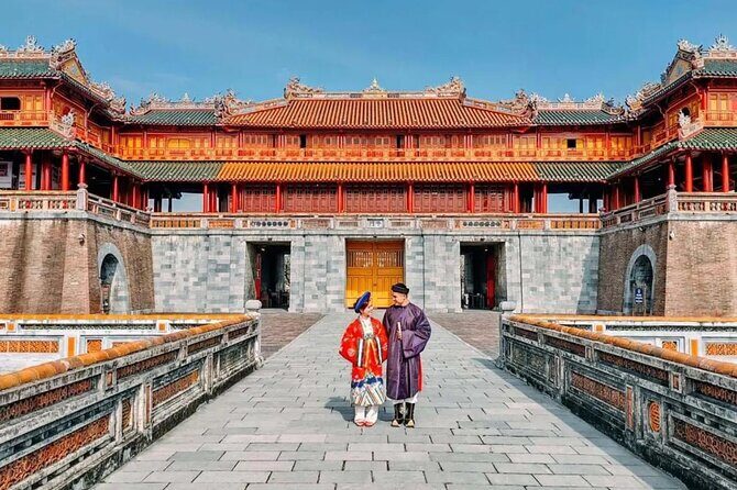 Da Nang To Hue Private Round-Trip Car Transfer - Key Points