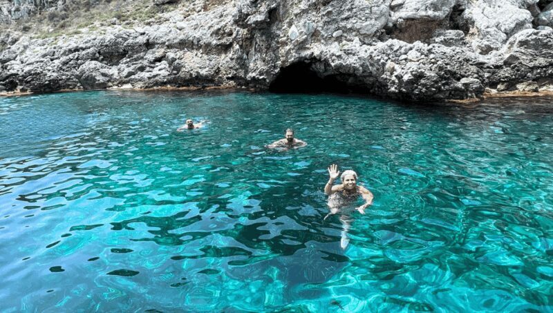 Da Trapani: Escursione alle isole Egadi Favignana & Levanzo - Food & Drink: A Sicilian Culinary Experience