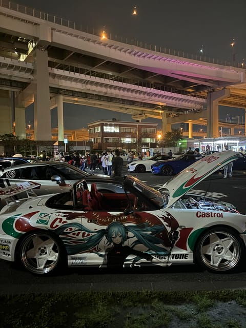 daikoku-cars-meet-experience-by-porsche-macan