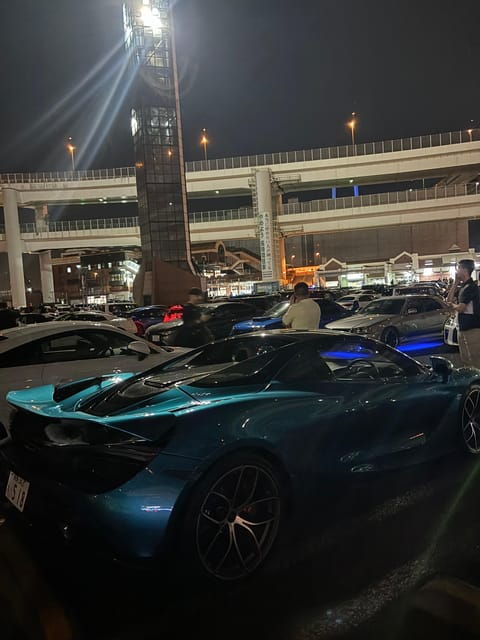 daikoku-cars-meet-experience-by-porsche-macan