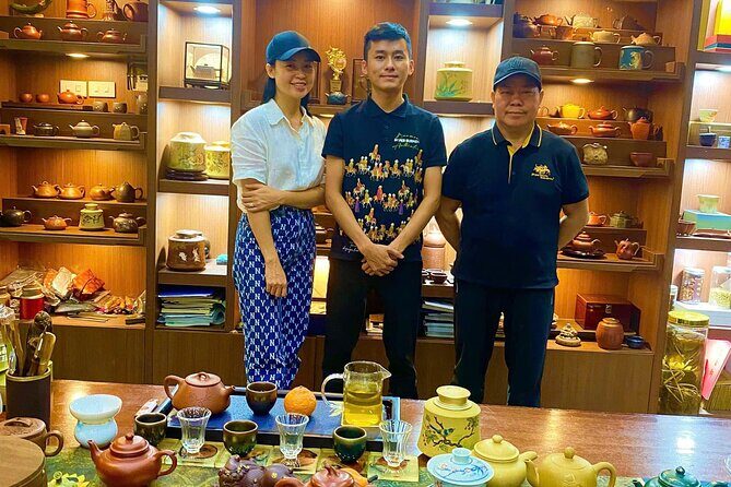 Daily Authentic Vietnam Tea Tasting & Train Street Tour - A Practical Look at the Experience
