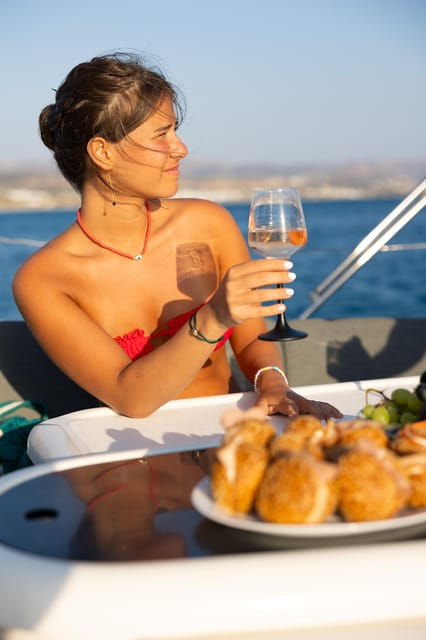 daily-cruise-from-naxos-to-the-small-cyclades