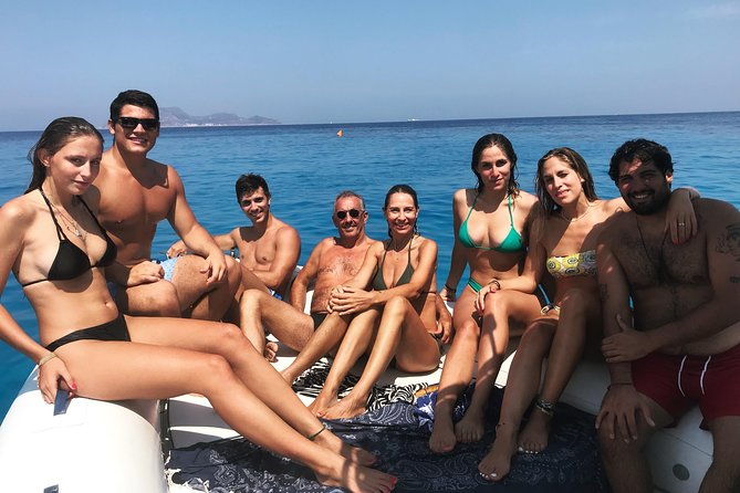 daily-egadi-tour-favignana-and-levanzo-in-rubber-dinghy