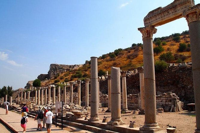 daily-ephesus-tour-from-to-istanbul