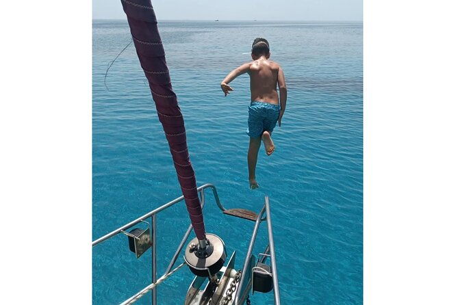 daily-sailing-tour-from-skopelos-in-alonissos-by-kardousthasos