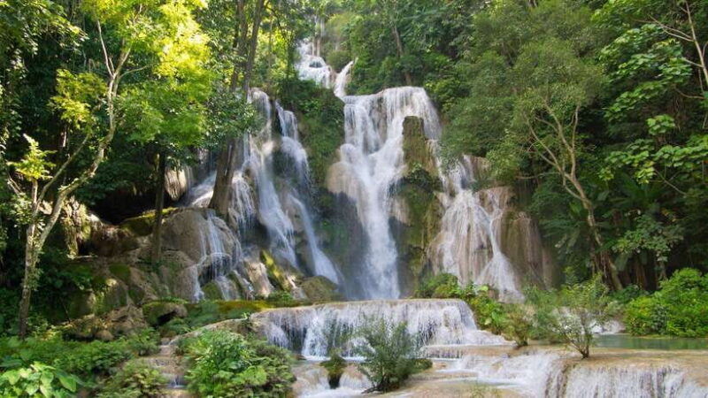 daily-trip-to-kuang-si-waterfall
