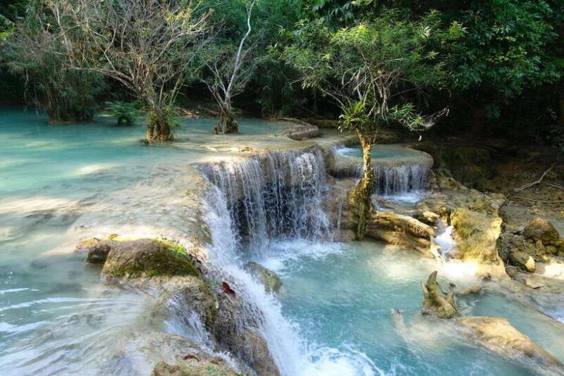 daily-trip-to-kuang-si-waterfall