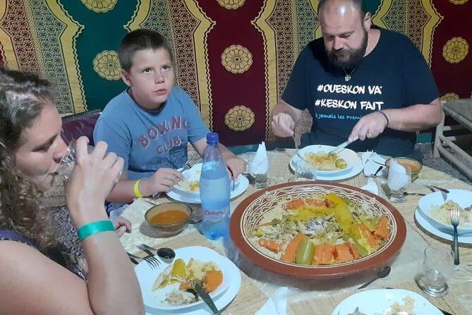 Daily walks at sunset with "barbecue - couscous" dinner - The Sum Up