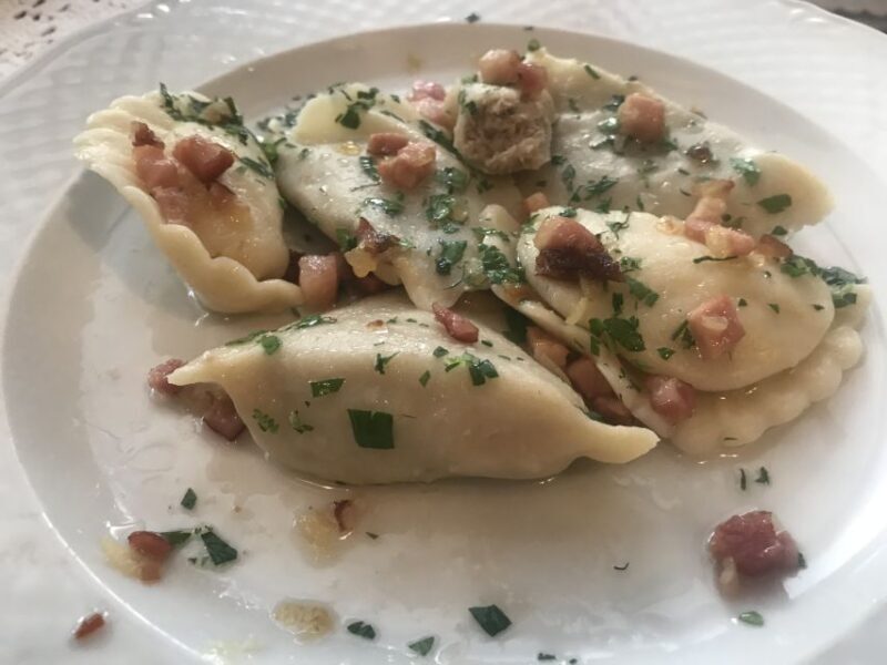 DAILY Warsaw Traditional Food Tasting & Guided Old Town Tour - Insights from Reviews: What Travelers Love and What Could Be Better