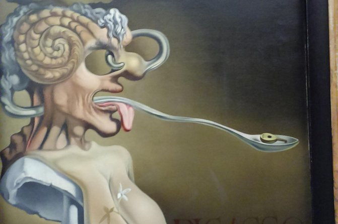 dali-museum-and-costa-brava-small-group-tour-from-girona