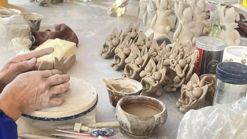 Dali: Pottery village and Longweiguan Day Tour - Exploring the Pottery Village