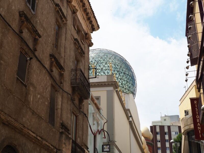 dali-triangle-cadaques-day-trip-from-girona
