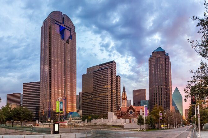 dallas-jfk-assassination-self-guided-audio-driving-tour