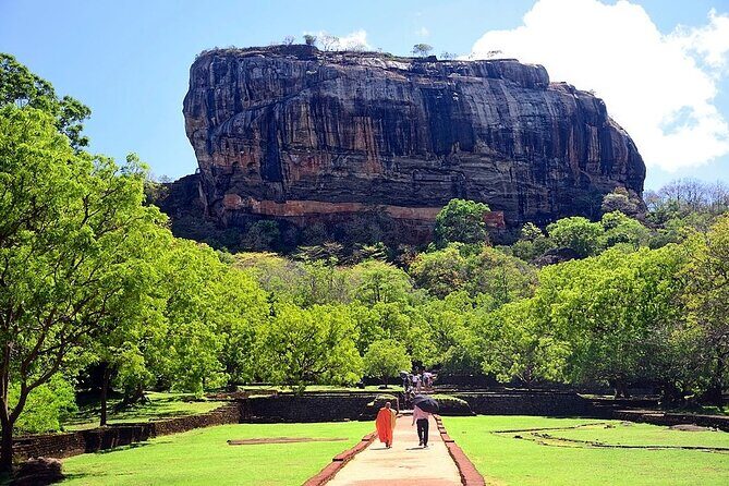 Dambulla and Sigiriya Cycling Tour from Colombo - The Sum Up